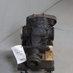 Alternative view of 2006-2008 BMW M5 M6 Rear Axle Differential Carrier 3.62 Ratio 33102283063 OEM
