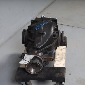 Alternative view of 2001-2006 BMW 330ci E46 Automatic Rear Differential Carrier 3.38 ratio OEM