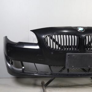 Alternative view of 2011-2013 BMW 528i 535i 550i F10 Front Bumper Cover 51117285964 OEM