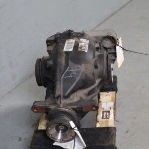 Alternative view of 2004-2007 BMW 545i 550i Rear Axle Differential OEM 33107539902 OEM