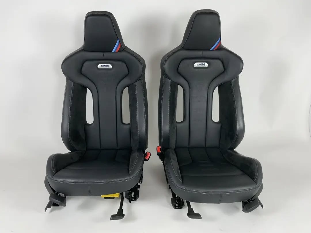 Vector M bucket seat with carbon side bolsters for BMW M3 and M4