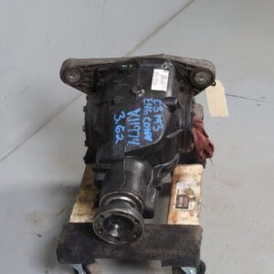 Alternative view of 2001-2006 BMW M3 E46 Rear Axle Differential Carrier OEM 33102282481
